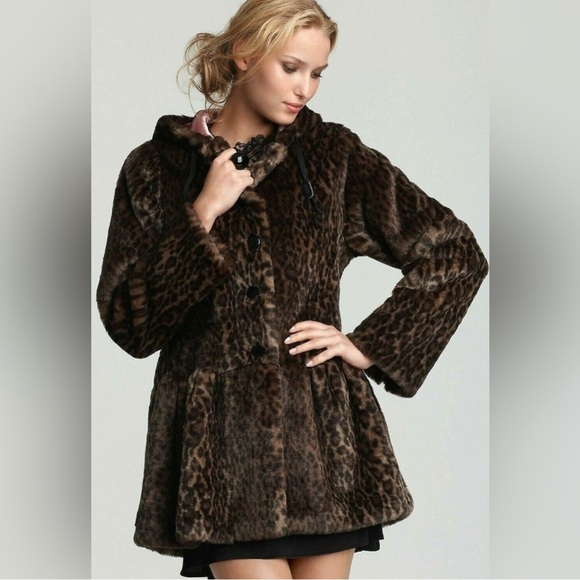 Free People Jackets & Blazers - FREE PEOPLE faux fur leopard print hooded jacket coat, S.